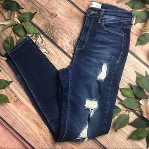 Mudd Size 7 Hi Rise Distressed Jegging FLX Stretch Hole Skinny Jeans